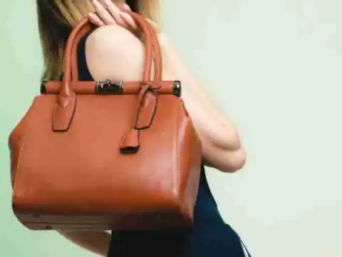 Ladies: See The 5 Things You Need To Have In Your Bag (No. 4 Will Make You Laugh)
